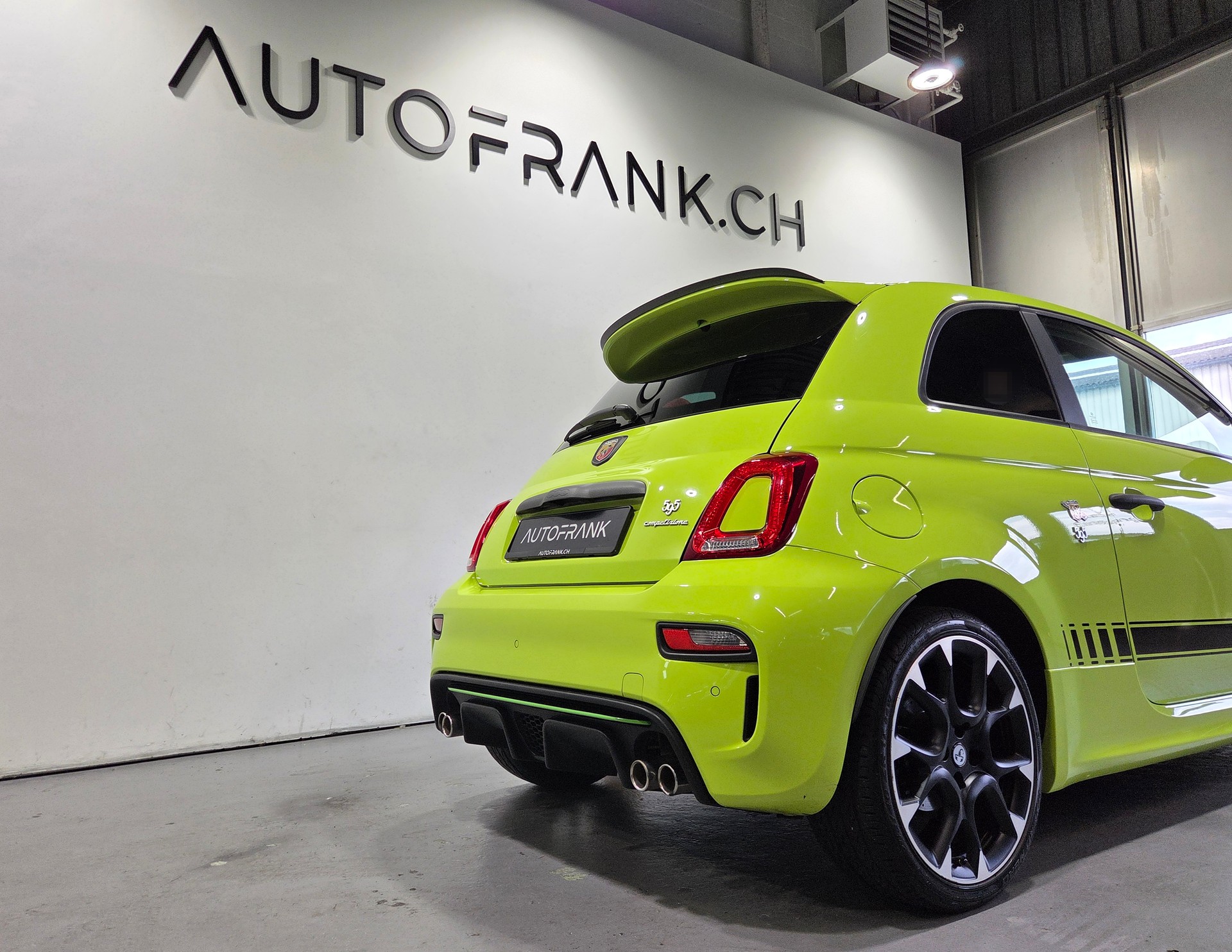 FIAT 595 Abarth 1.4 T-Jet 180 Competizione-image-8