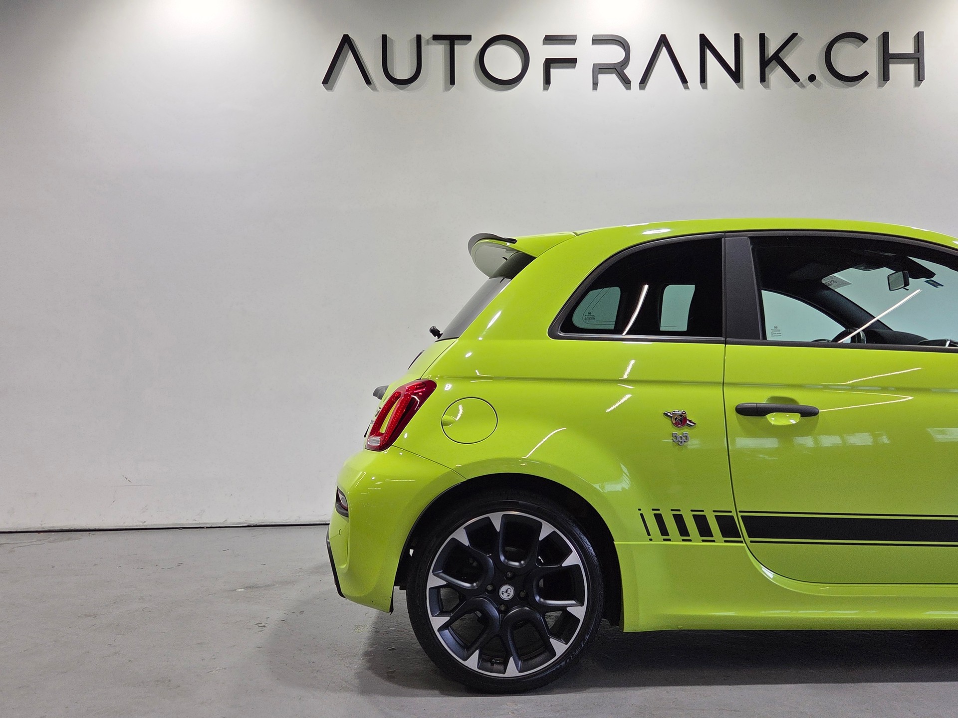 FIAT 595 Abarth 1.4 T-Jet 180 Competizione-image-6