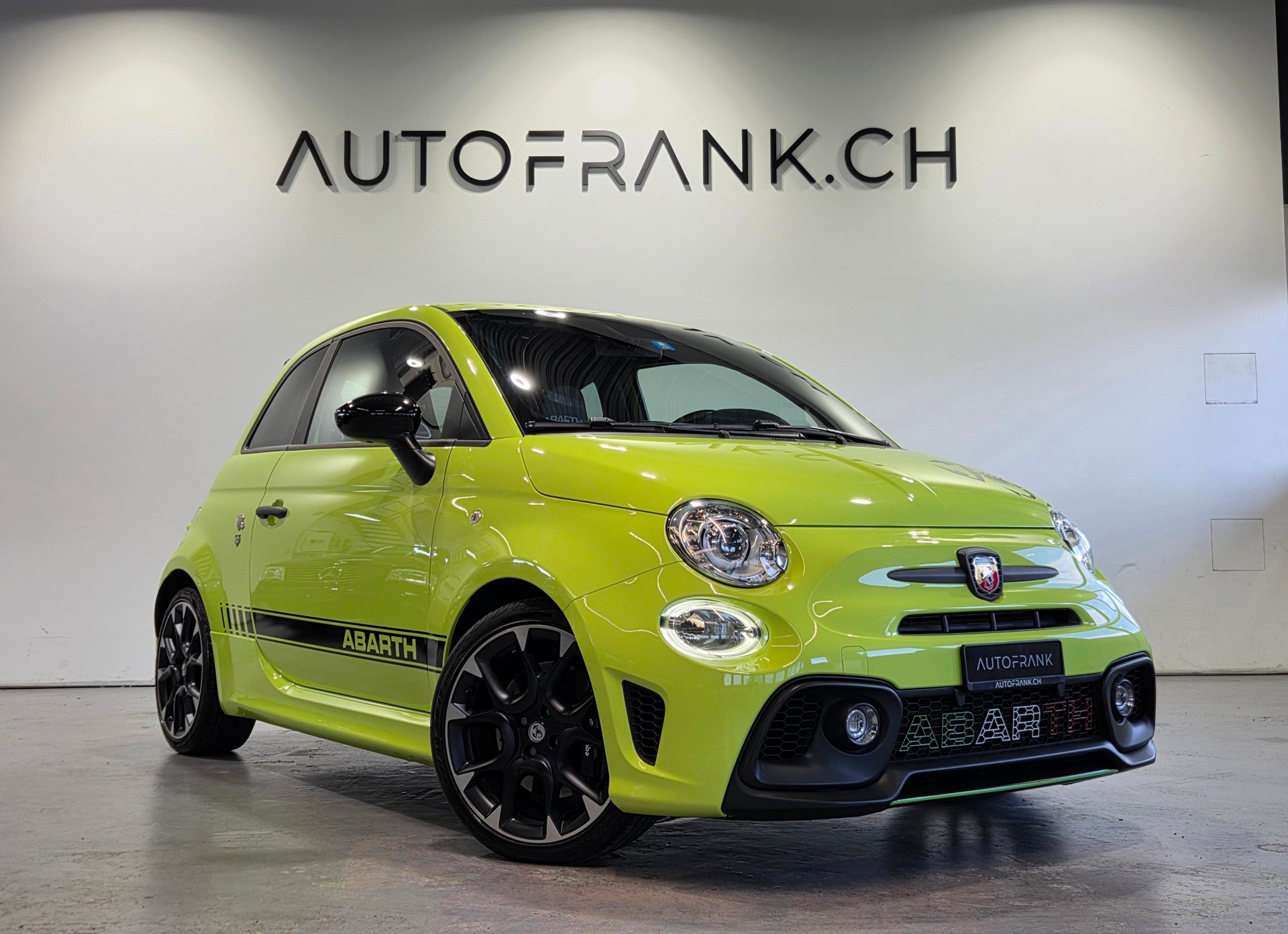 FIAT 595 Abarth 1.4 T-Jet 180 Competizione-showroom-element-2
