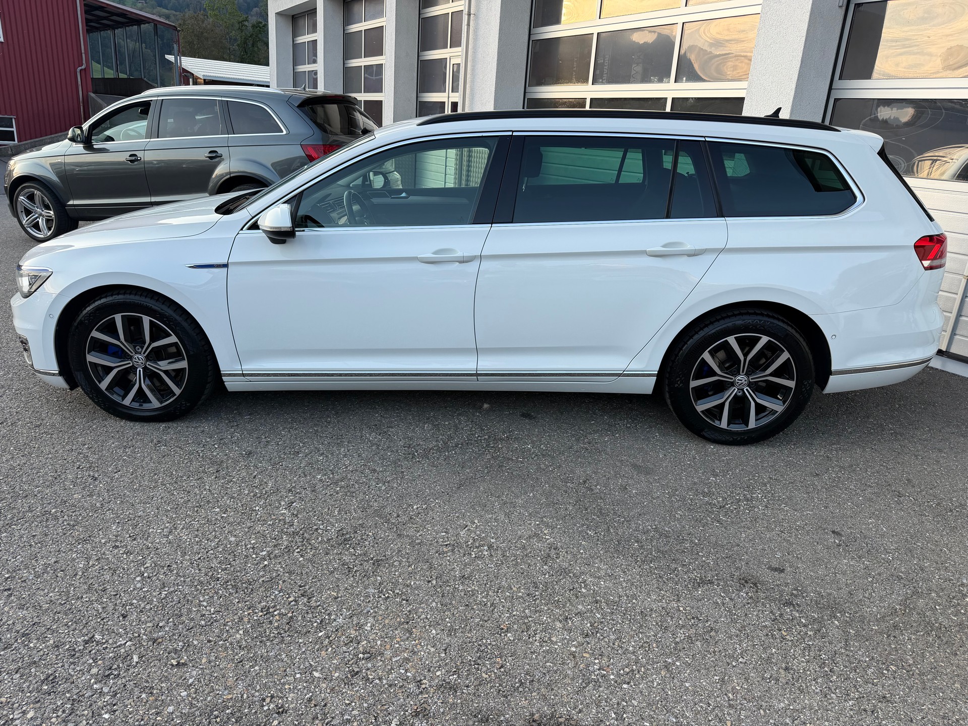 VW Passat Variant 1.4 TSI GTE Hybrid DSG-showroom-element-1