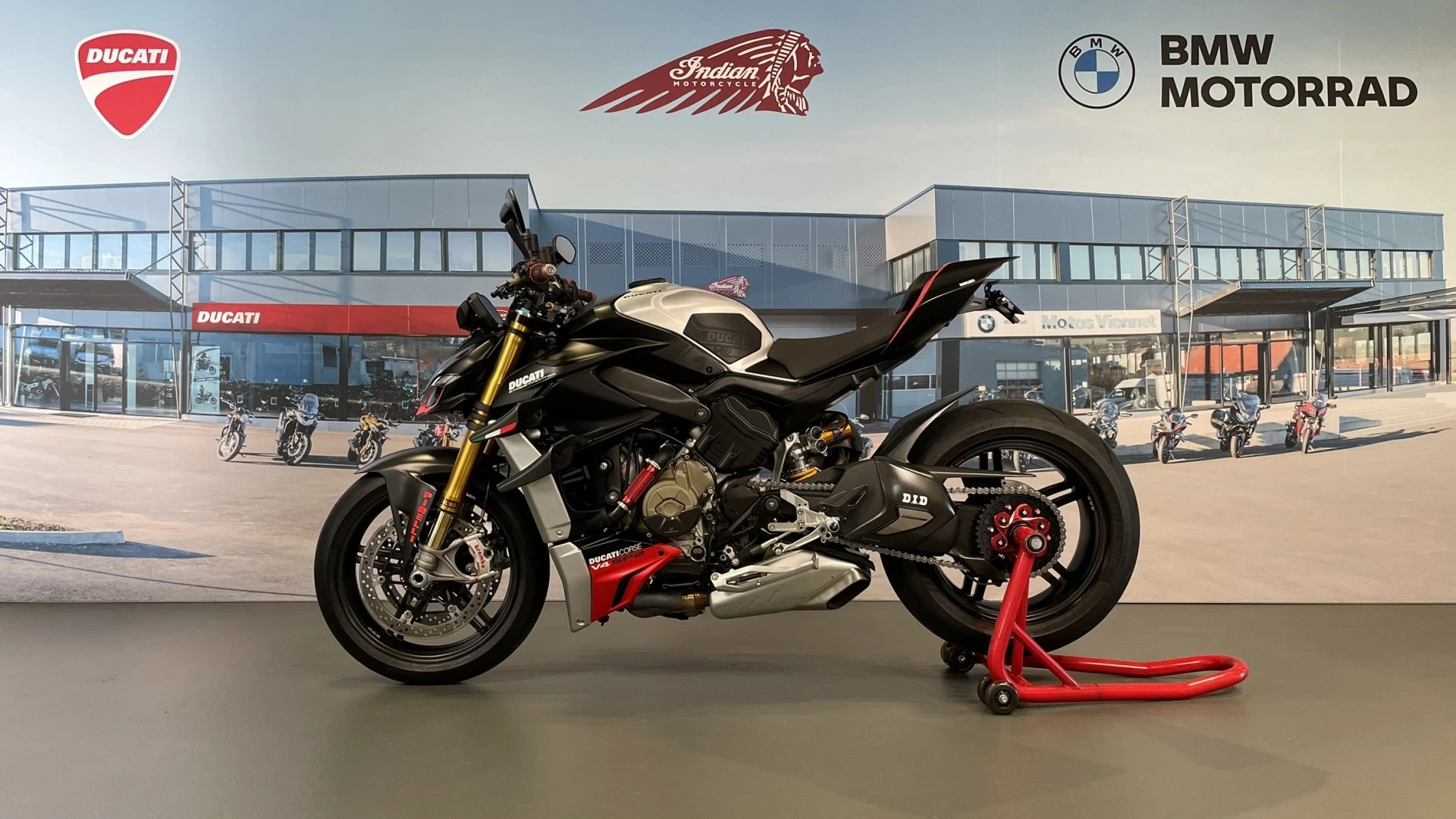DUCATI Streetfighter V4 S-image-3