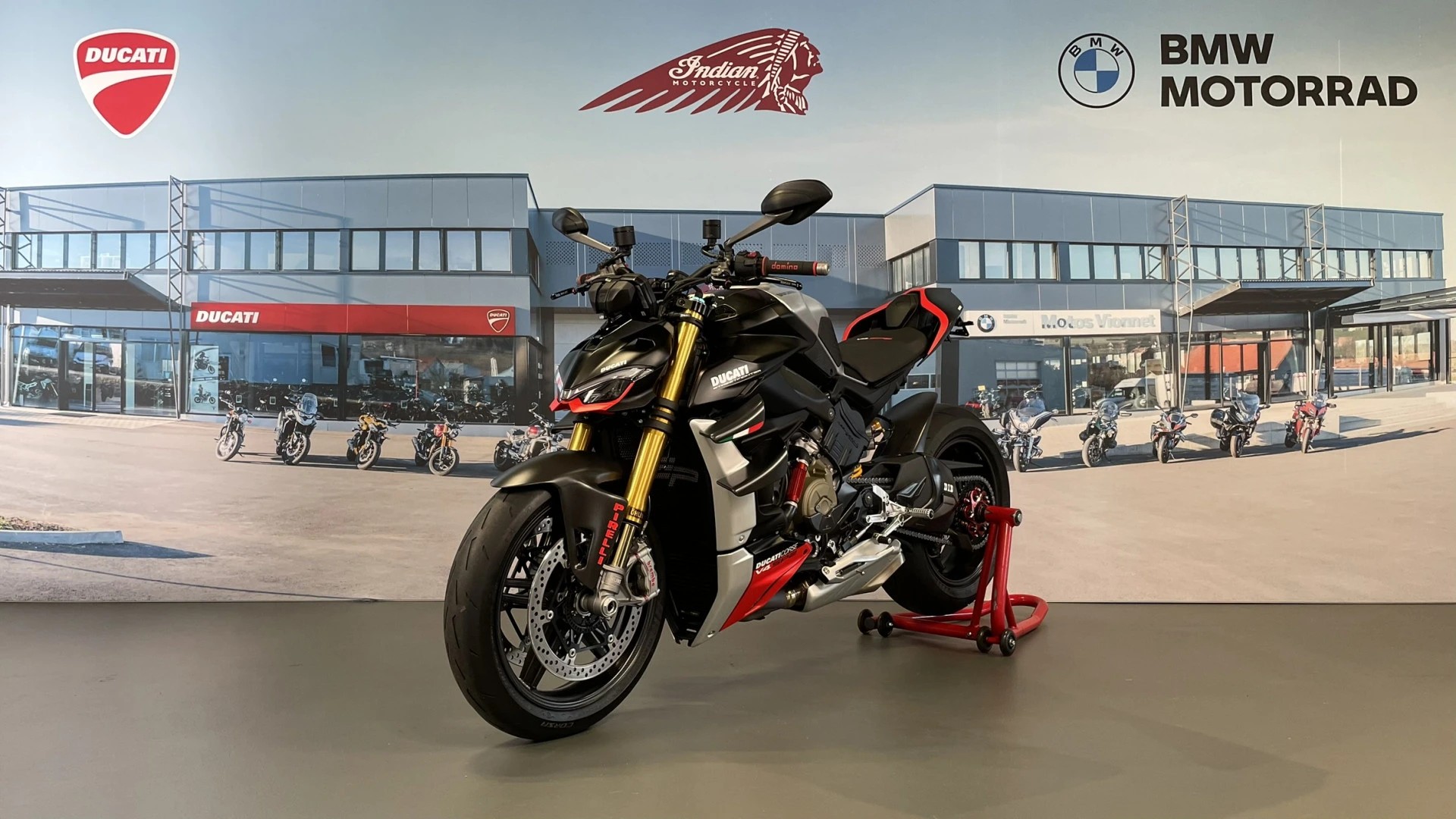 DUCATI Streetfighter V4 S-image-2