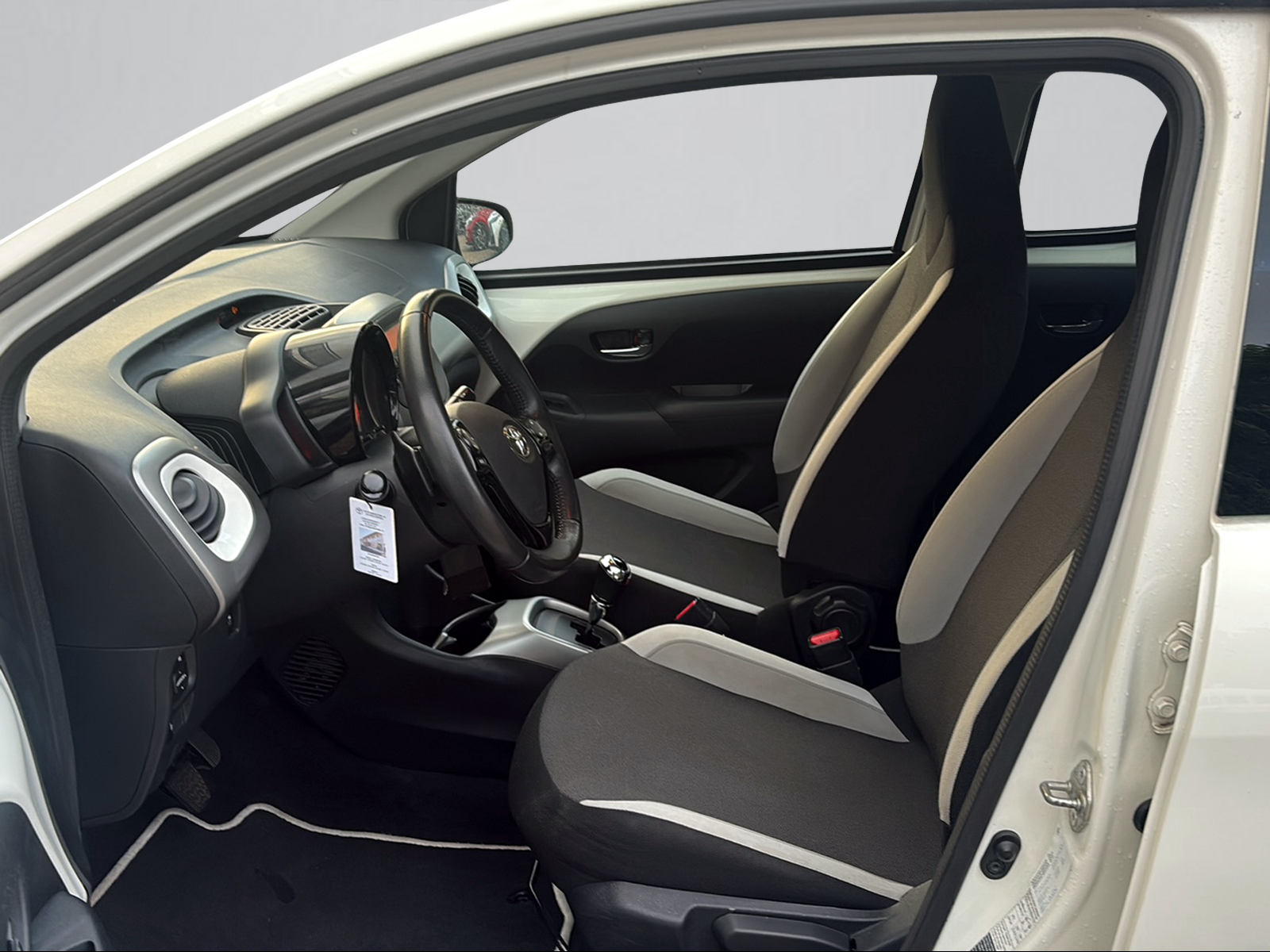 TOYOTA Aygo 1.0 VVT-i Trend MultiMode-image-4