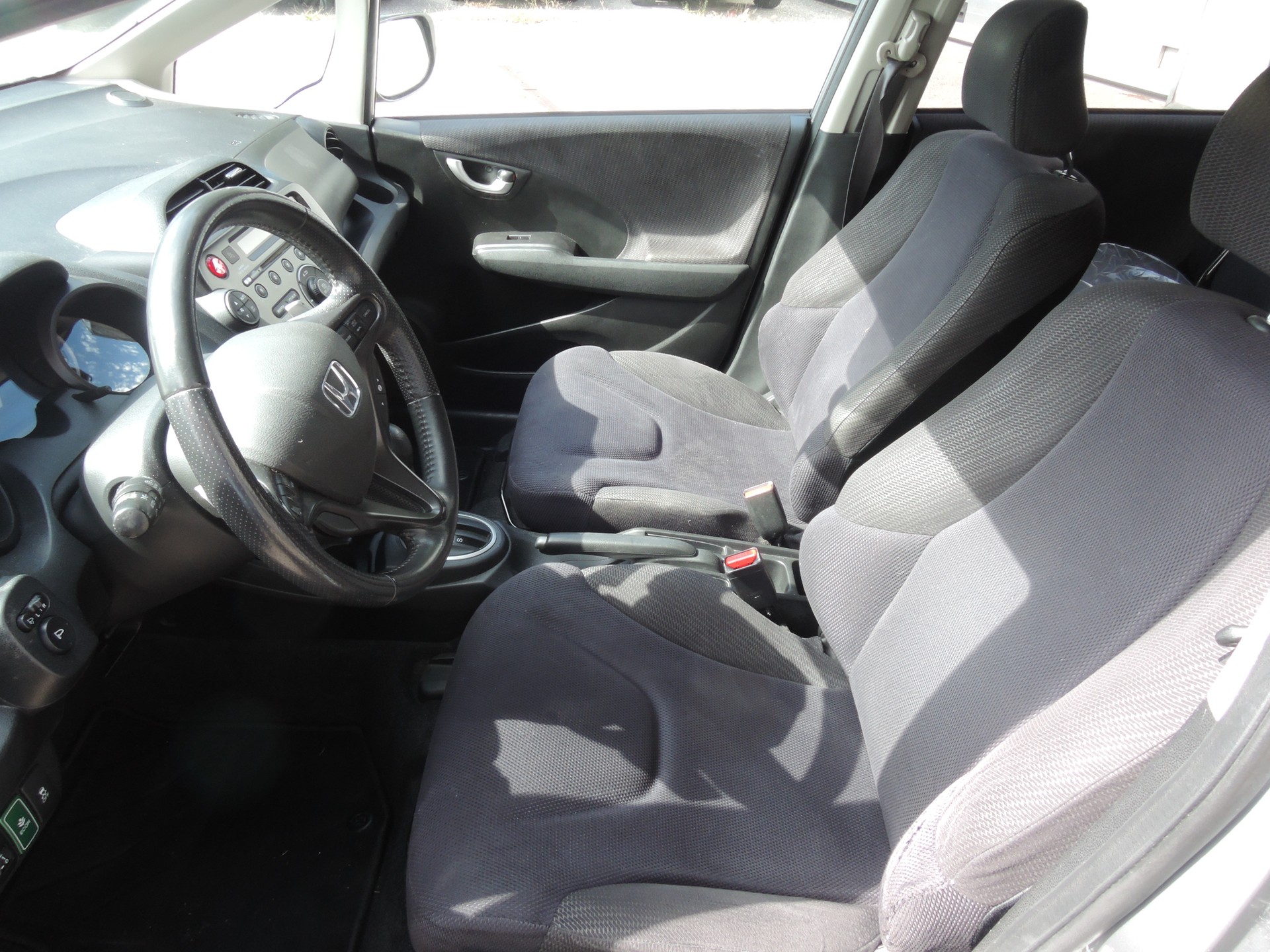 HONDA Jazz 1.3i Hybrid Elegance CVT-image-7