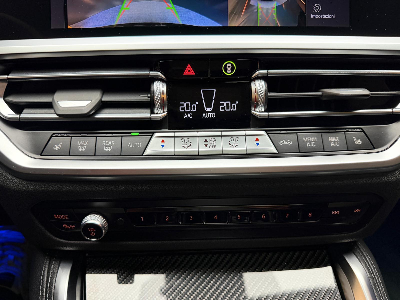 BMW M440i xDrive Gran Coupé-image-27