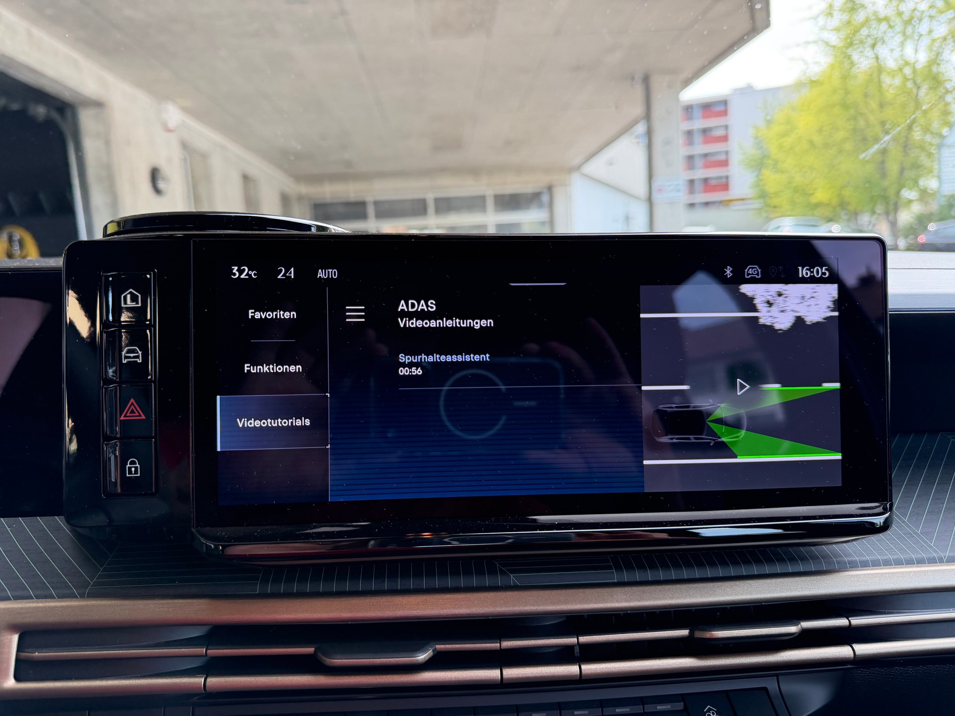 LANCIA YPSILON Elektro 156-image-5