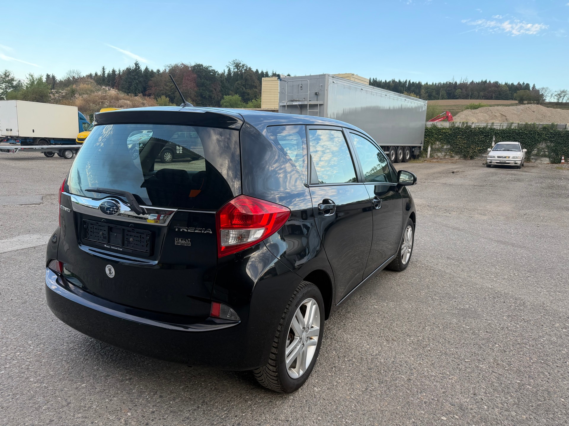 SUBARU Trezia 1.4D Swiss Automatic-image-3