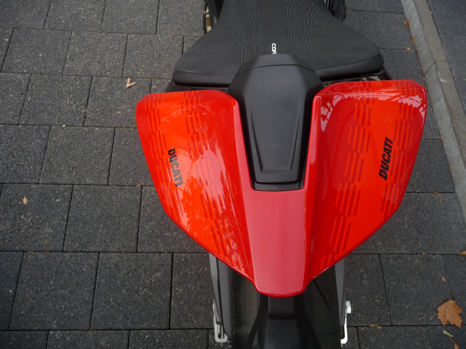 DUCATI CORSE-image-9
