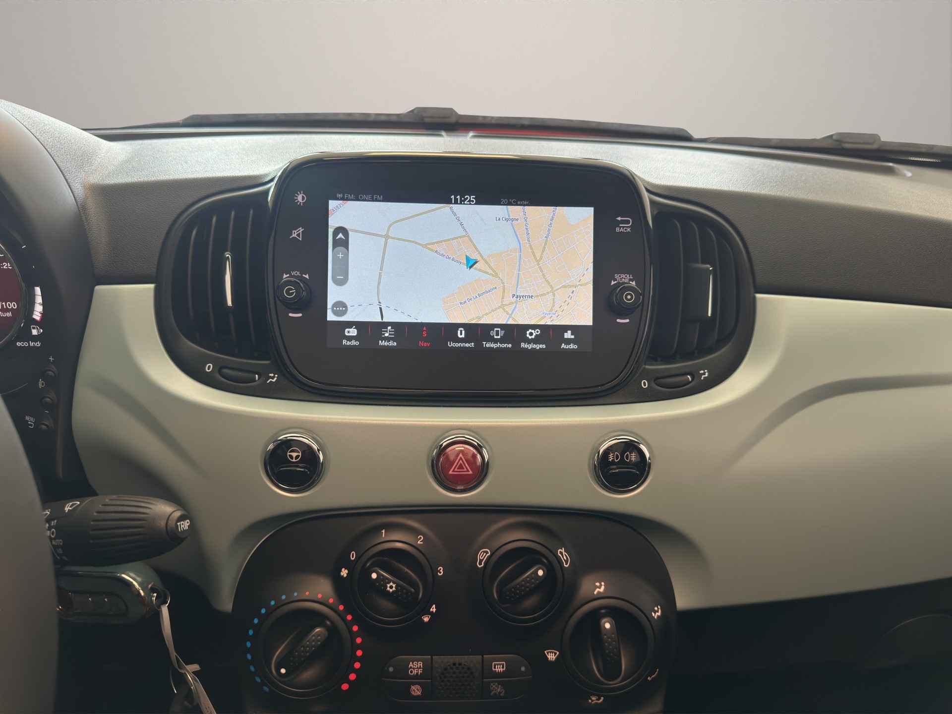 FIAT 500C 1.0 N3 MildHybrid Swiss Edition-image-15