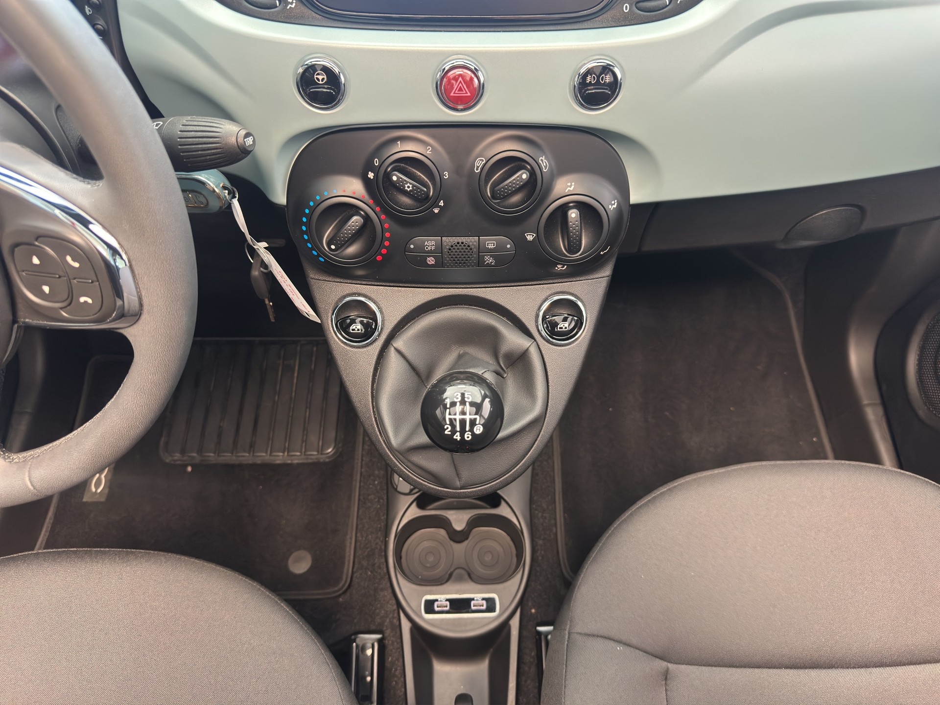 FIAT 500C 1.0 N3 MildHybrid Swiss Edition-image-16