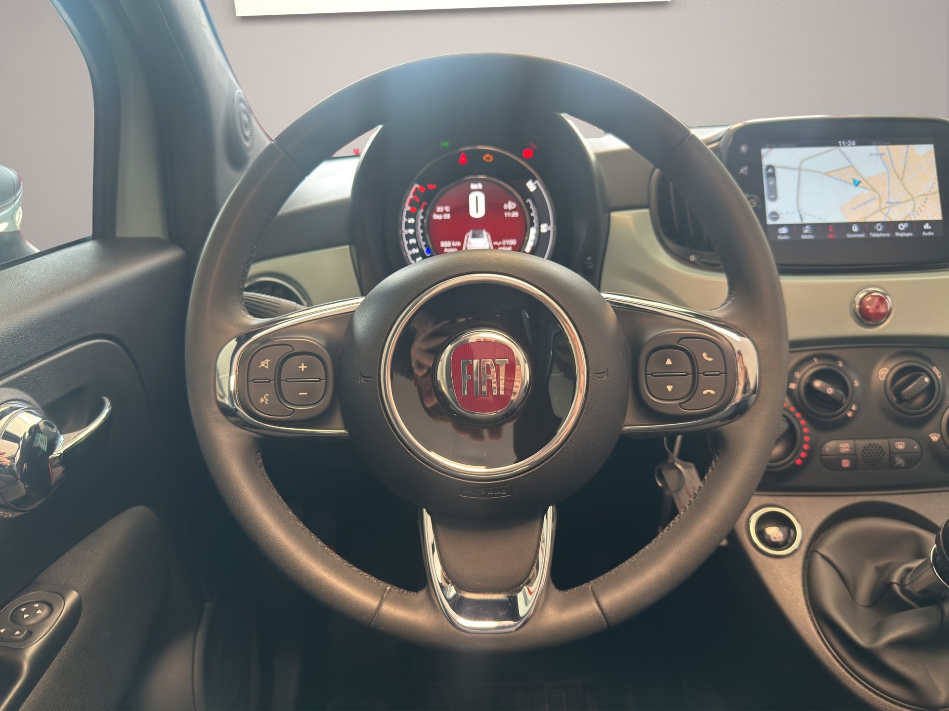 FIAT 500C 1.0 N3 MildHybrid Swiss Edition-image-12