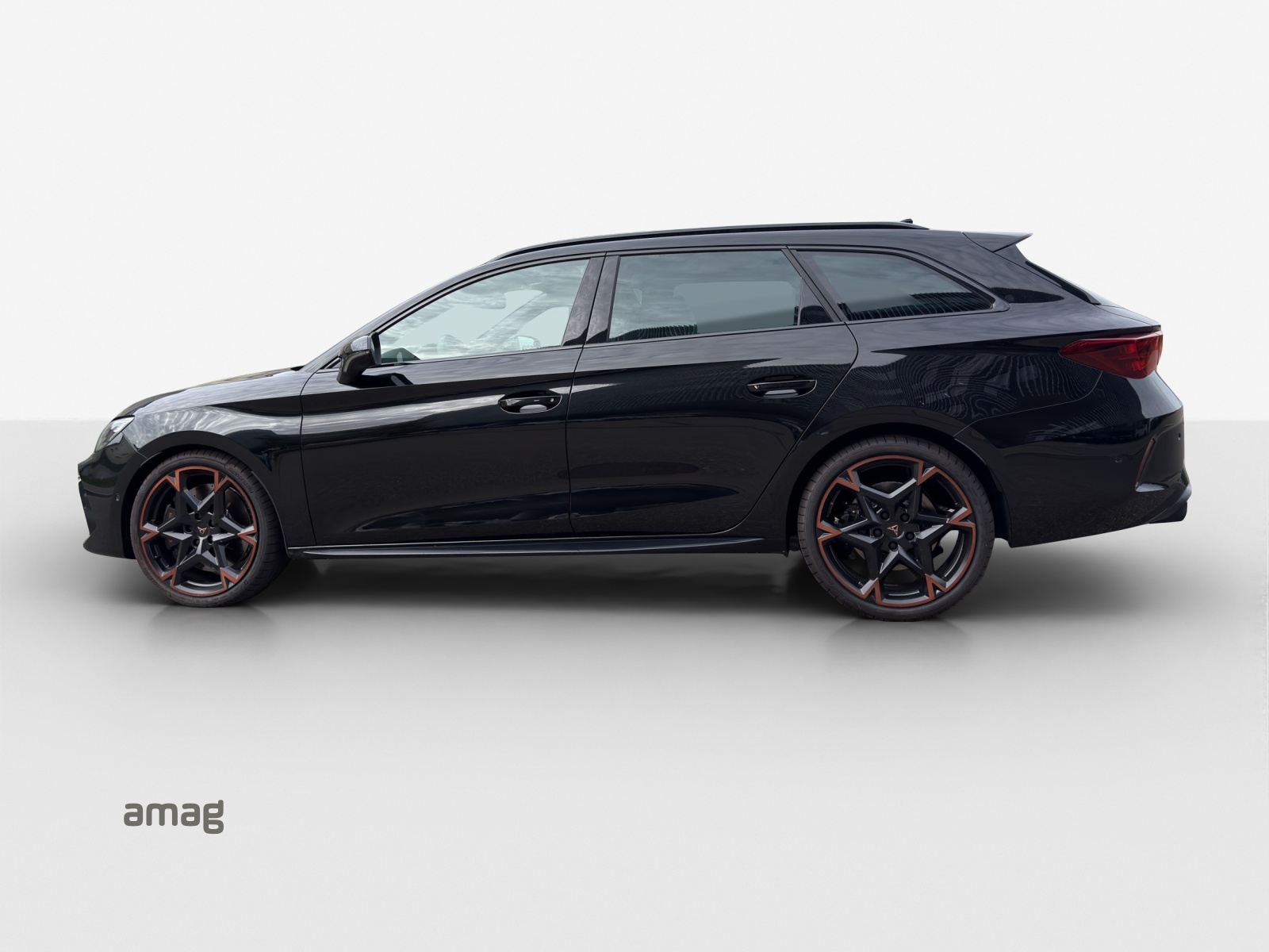 CUPRA LEON ST 2.0 TSI VZ DSG 4Drive-showroom-element-1