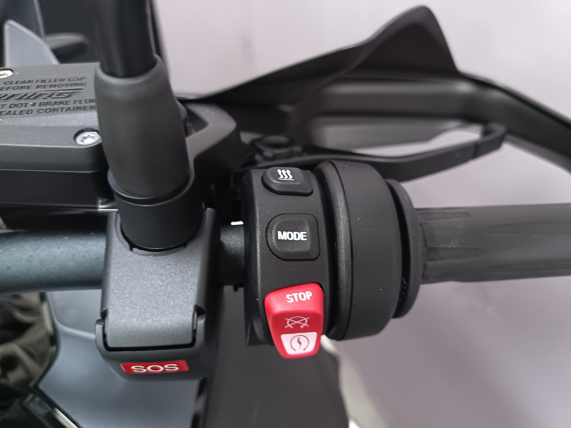 BMW R 1250 GS Adventure Triple Black - LEASING A 289 CHF-image-7