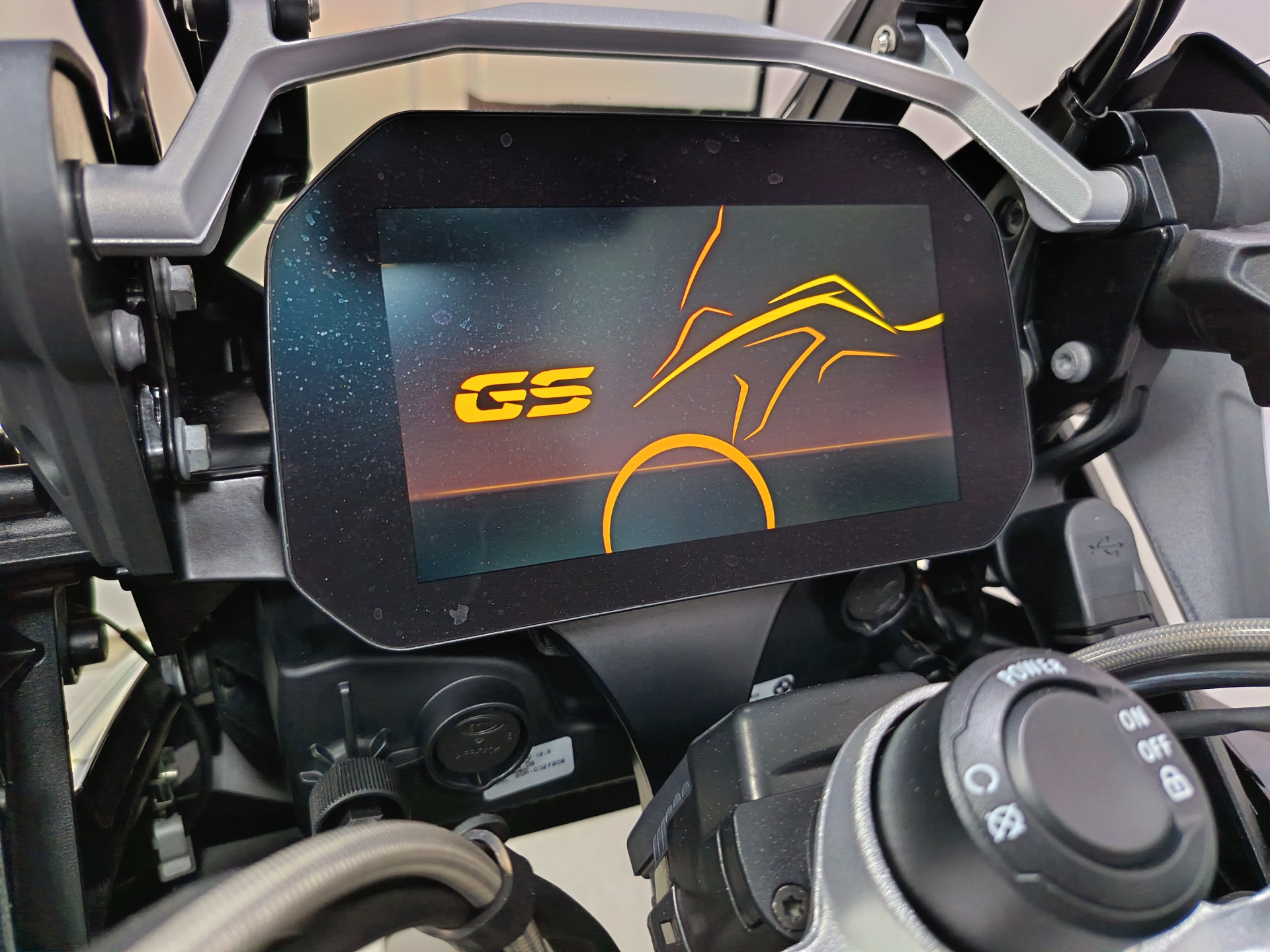 BMW R 1250 GS Adventure Triple Black - LEASING A 289 CHF-image-8