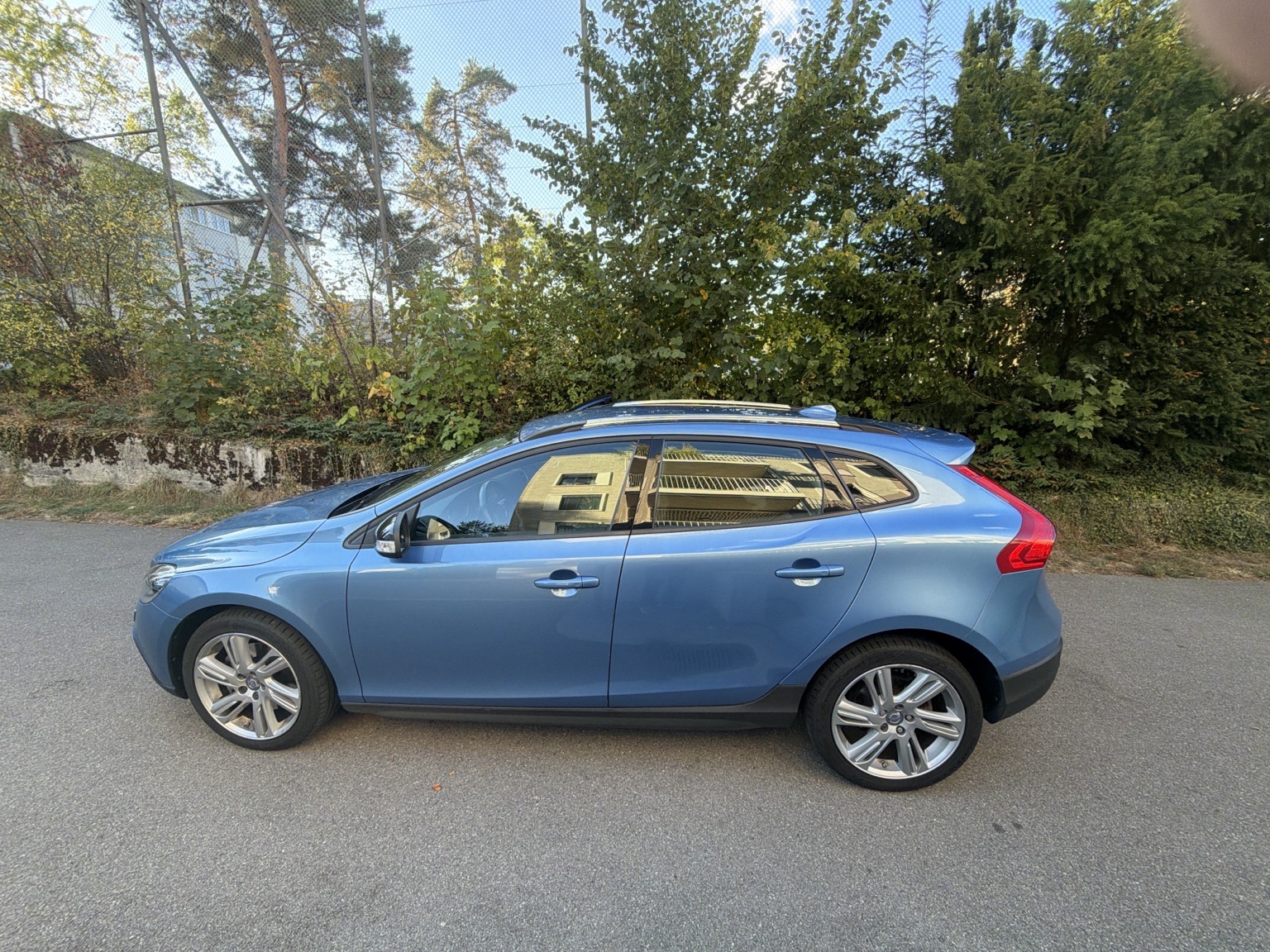VOLVO Cross Country D3 Geartronic-image-2