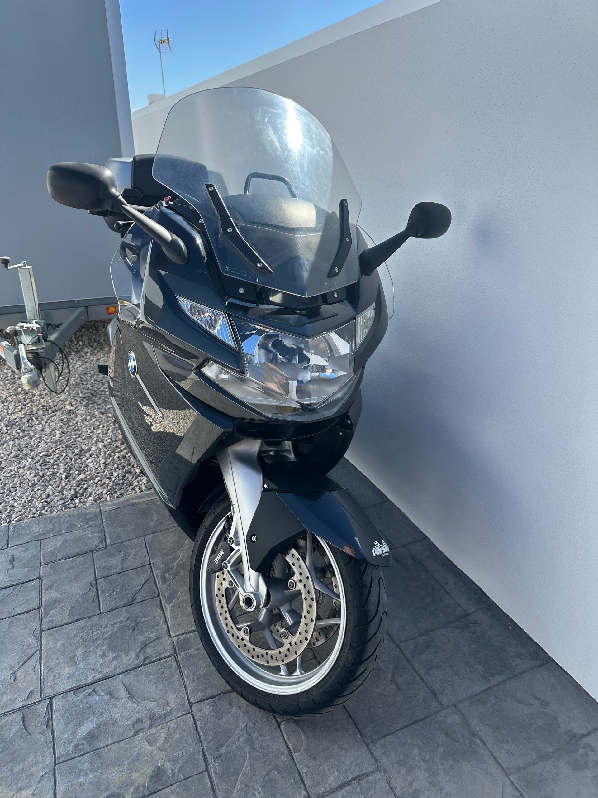 BMW K 1200 GT-image-0