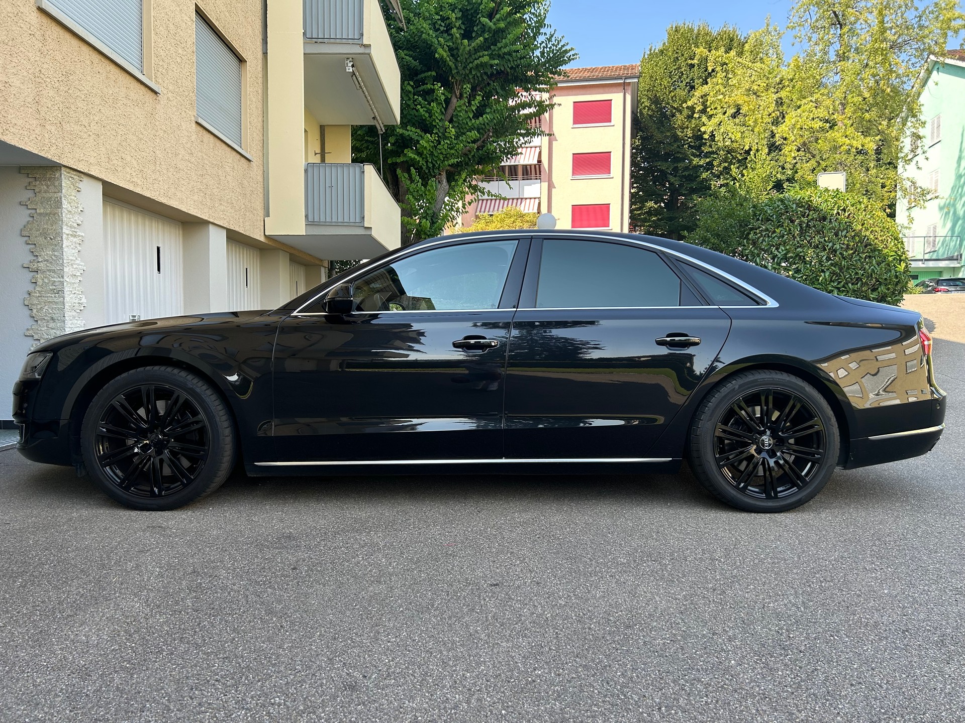 AUDI A8 4.2 TDI quattro tiptronic