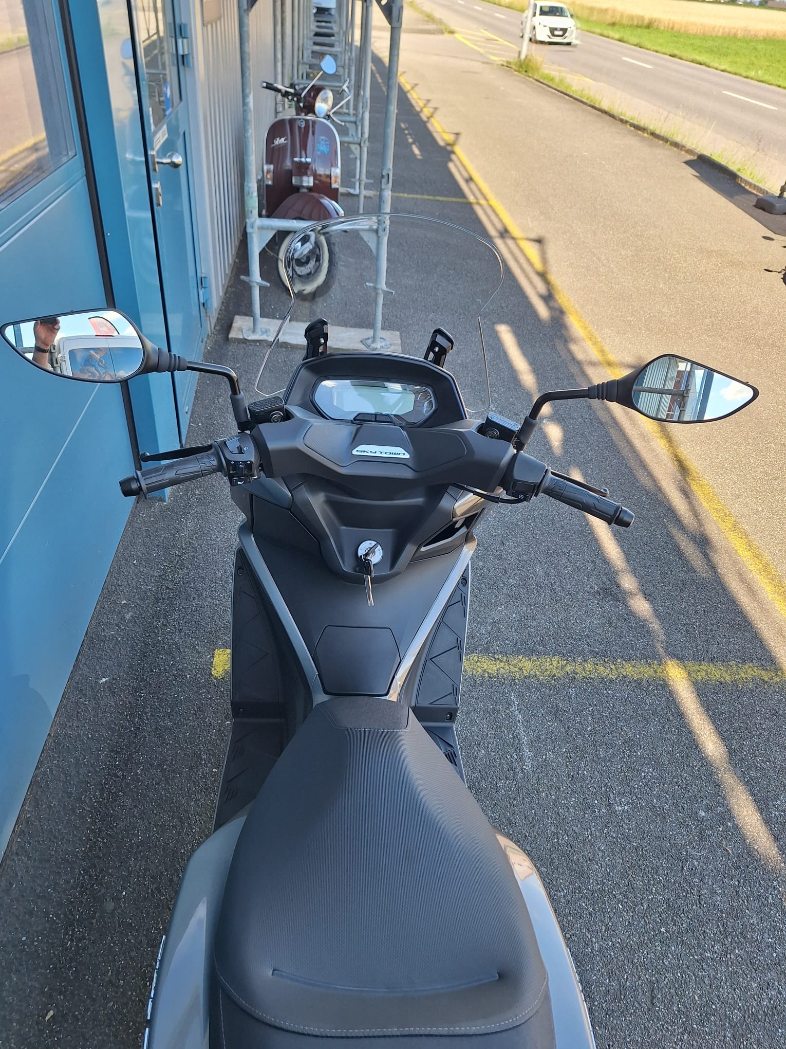 KYMCO SKY TOWN 125-image-3