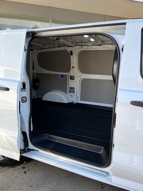 FORD E-Transit Custom Van 320 L1H1 82,5kWh Trend-image-5