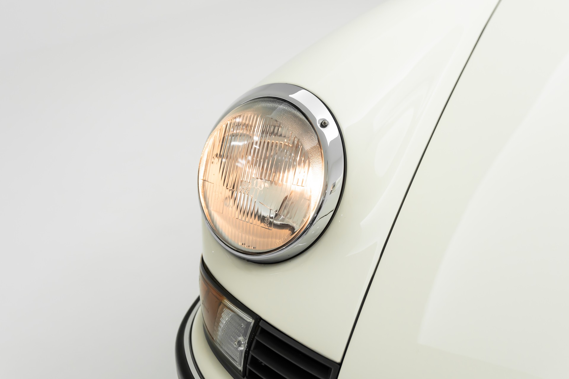 PORSCHE Carrera RS 2.7-image-12