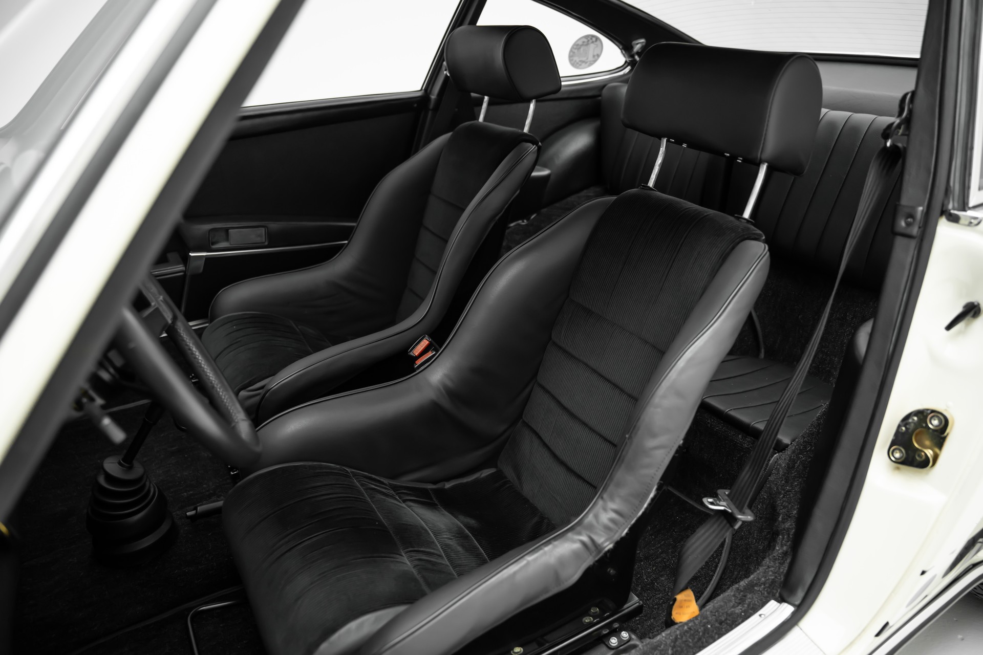 PORSCHE Carrera RS 2.7-image-10
