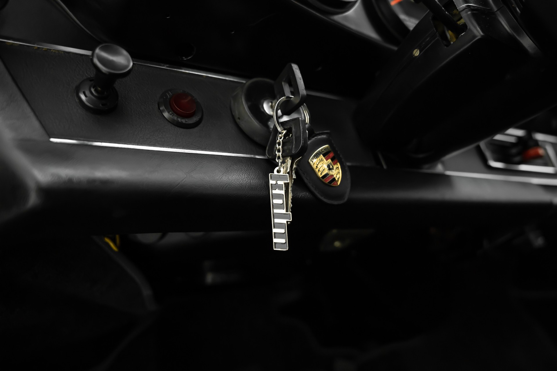 PORSCHE Carrera RS 2.7-image-17