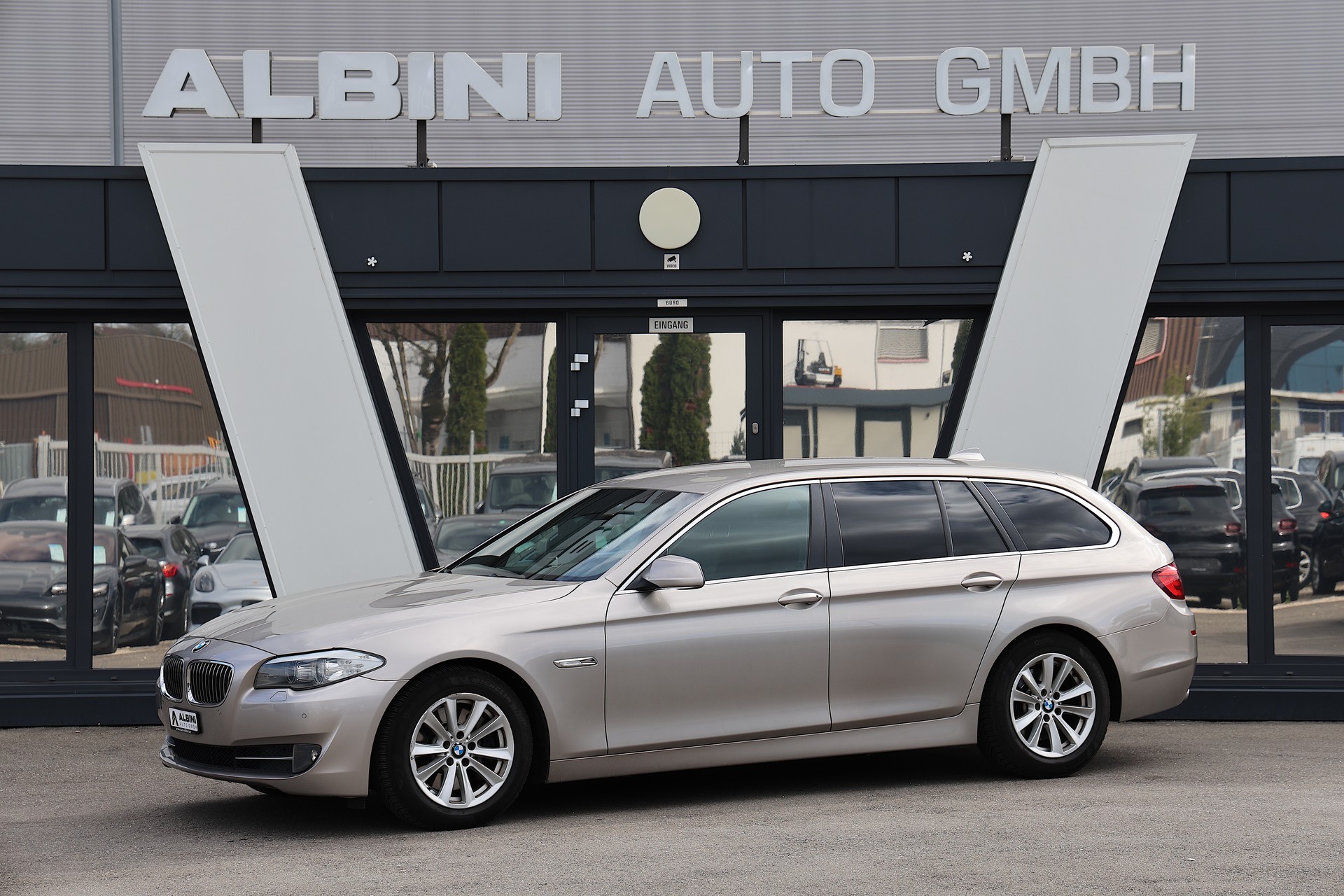 BMW 525d Touring Steptronic frisch ab MFK