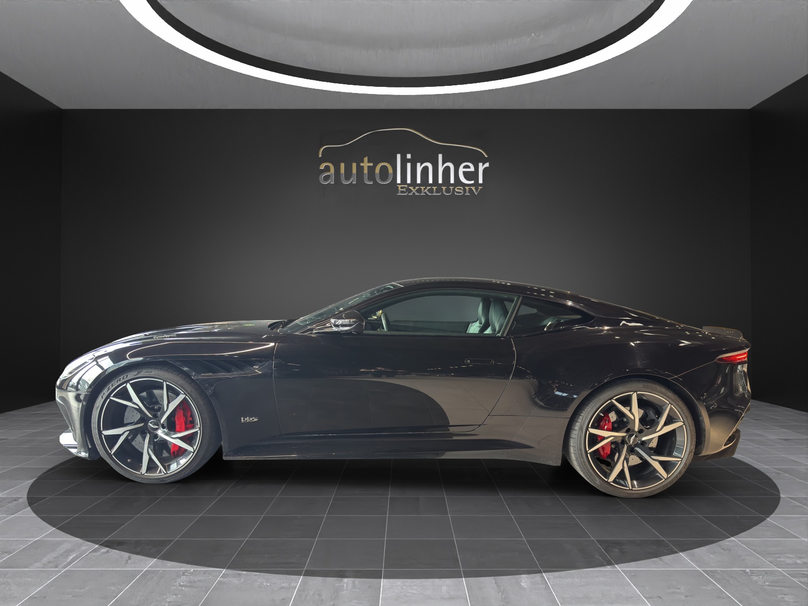 ASTON MARTIN DBS Coupé Superleggera-showroom-element-1
