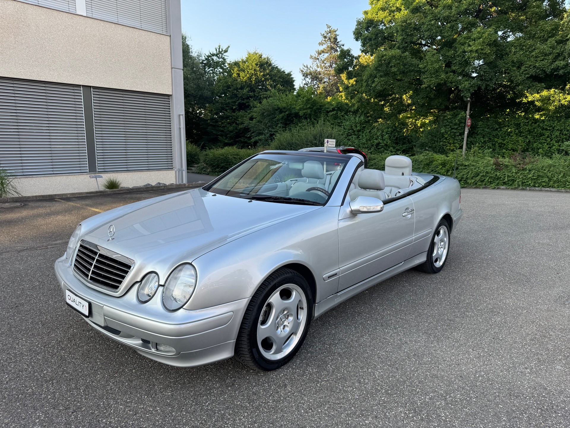 MERCEDES-BENZ CLK 430 Elégance Automatic