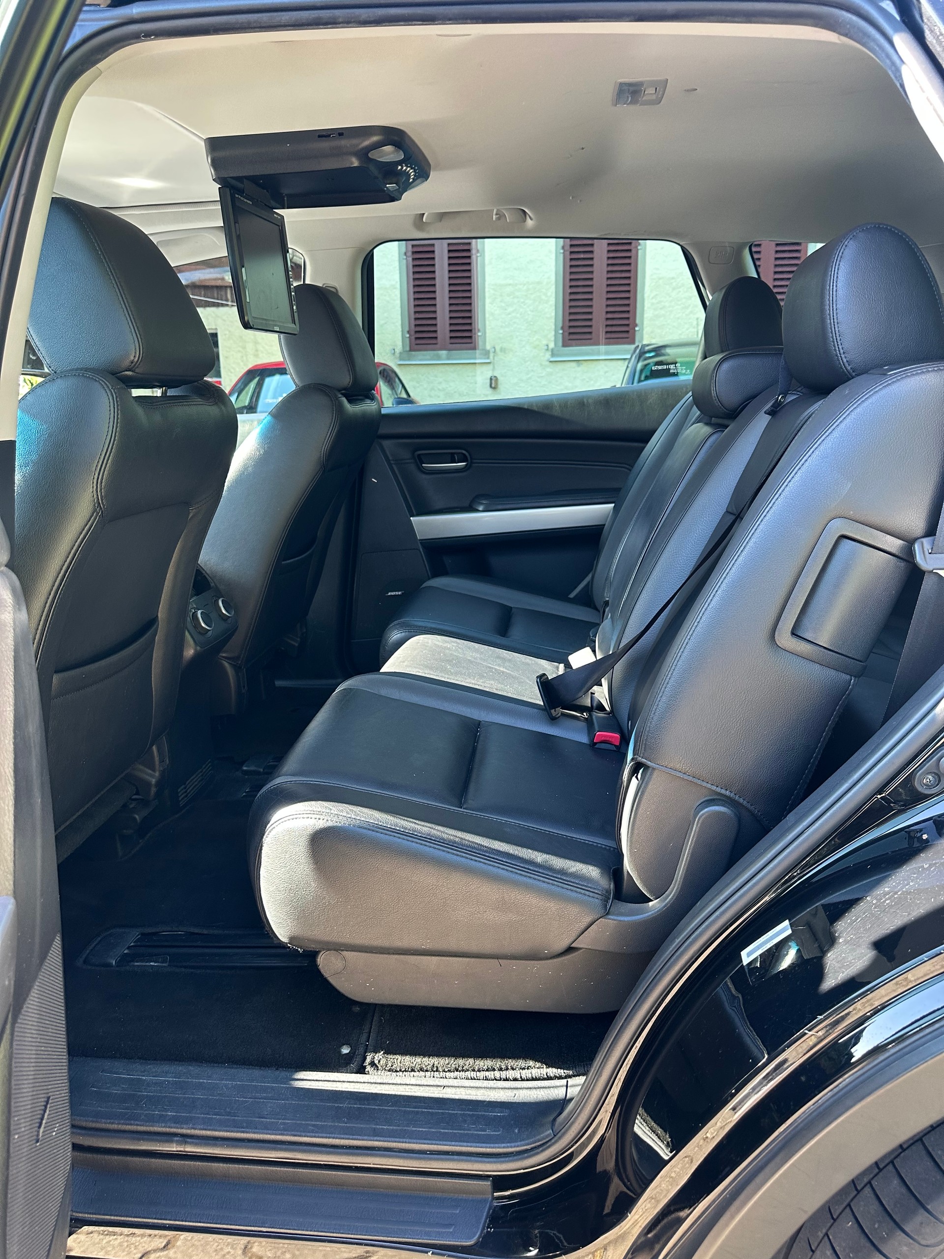 MAZDA CX-9-image-6