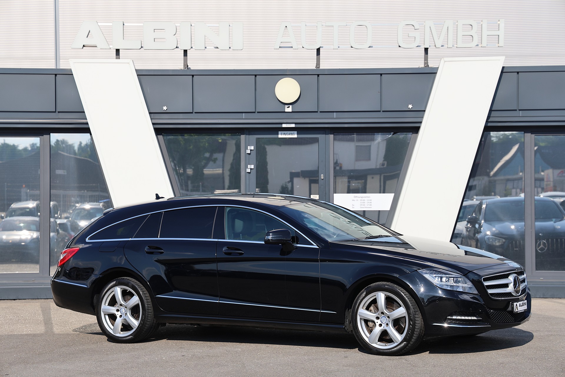 MERCEDES-BENZ CLS Shooting Brake 350 CDI 4Matic 7G-Tronic-showroom-element-1