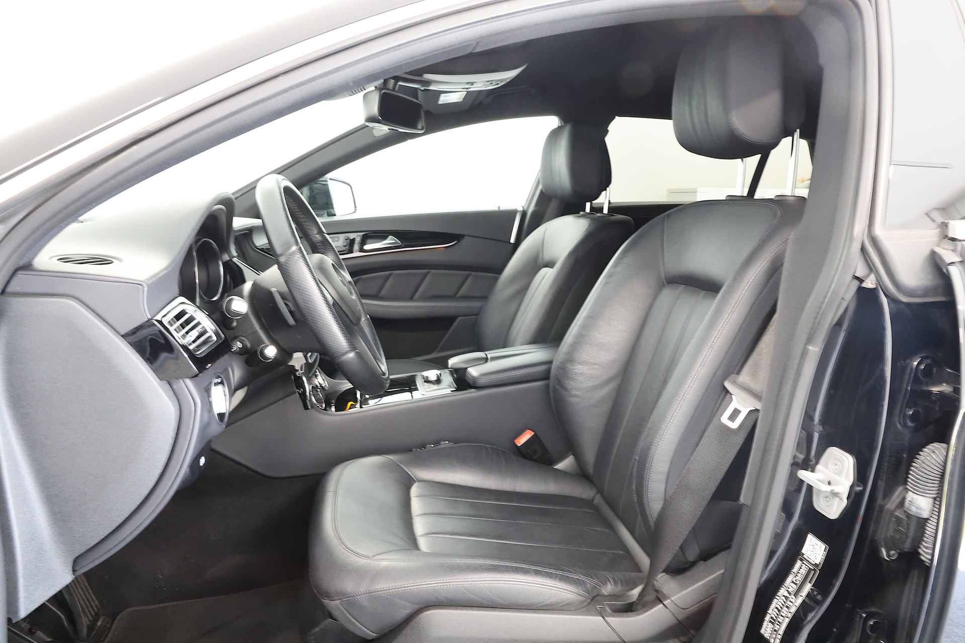 MERCEDES-BENZ CLS Shooting Brake 350 CDI 4Matic 7G-Tronic-image-6