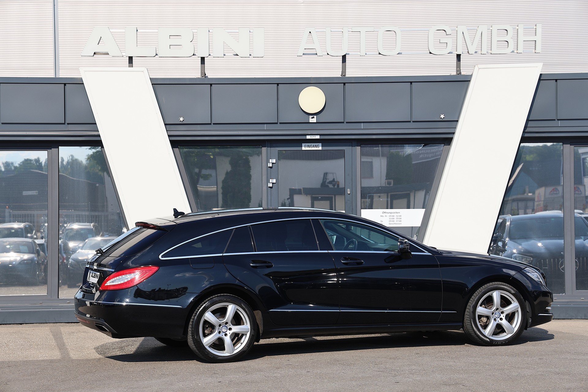 MERCEDES-BENZ CLS Shooting Brake 350 CDI 4Matic 7G-Tronic-showroom-element-2