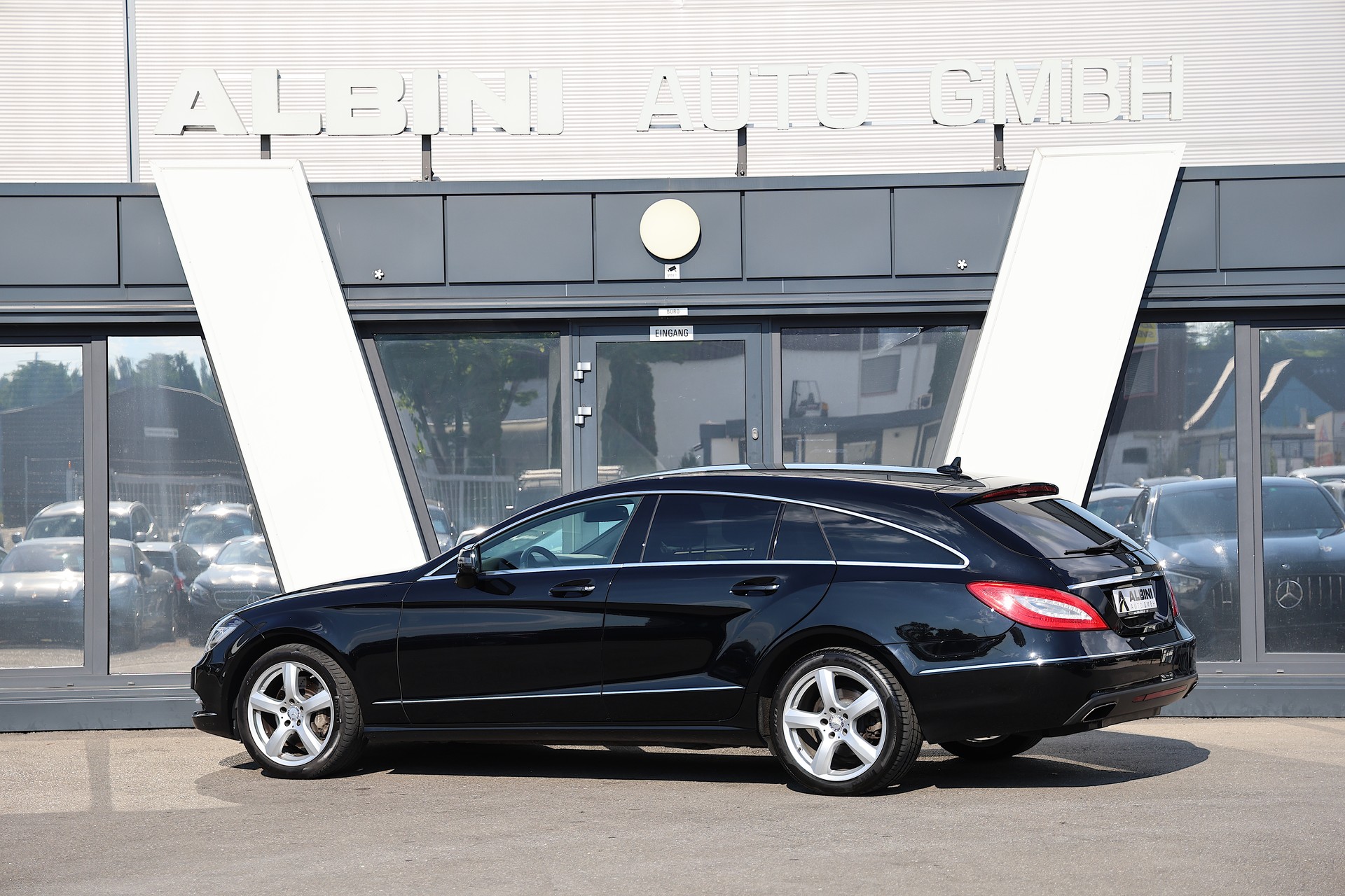 MERCEDES-BENZ CLS Shooting Brake 350 CDI 4Matic 7G-Tronic-showroom-element-3