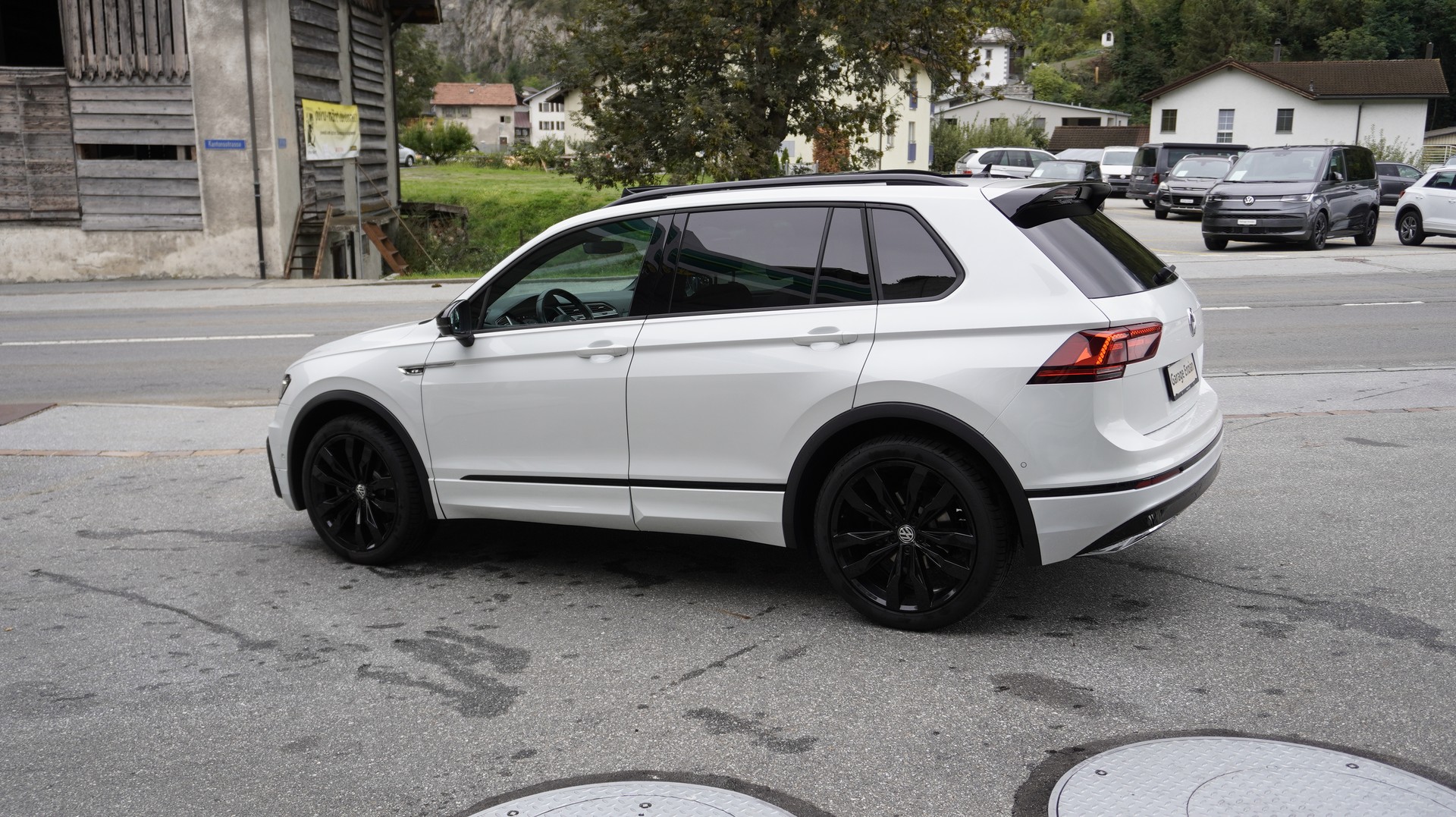 VW Tiguan 2.0TSI Highline 4Motion DSG-image-11