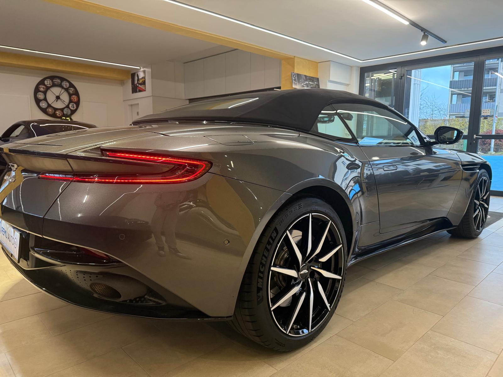 ASTON MARTIN DB11 V8 Volante Touchtronic 3-image-9