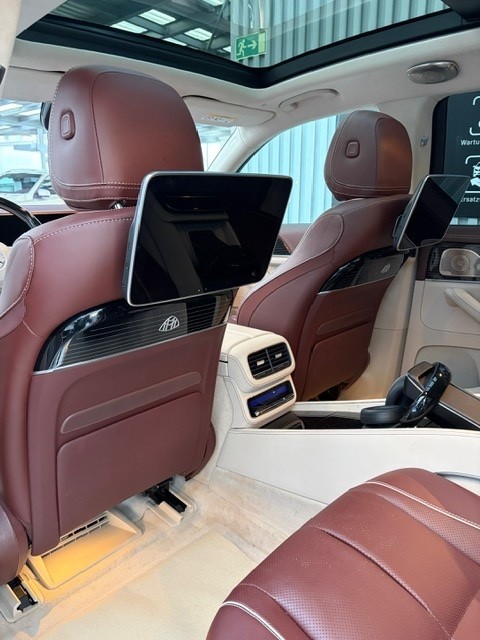 MERCEDES-BENZ GLS Maybach 600 9G-Tronic-image-7