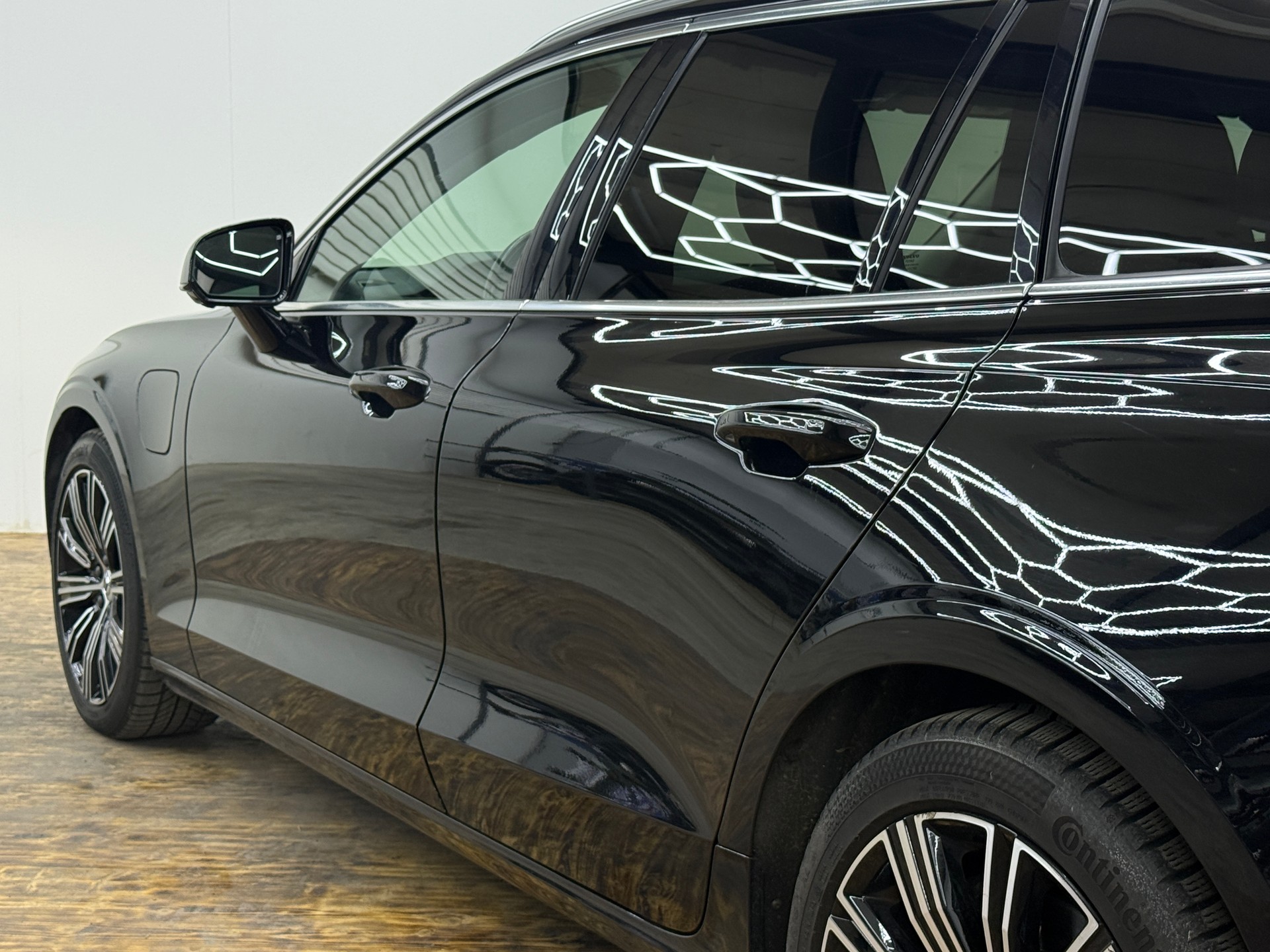 VOLVO V60 T6 eAWD Twin Engine Inscription Geartronic-image-7