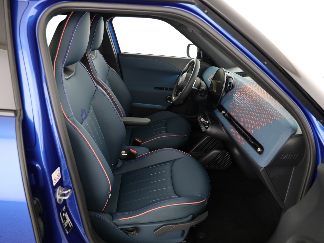 MINI Aceman E-image-14
