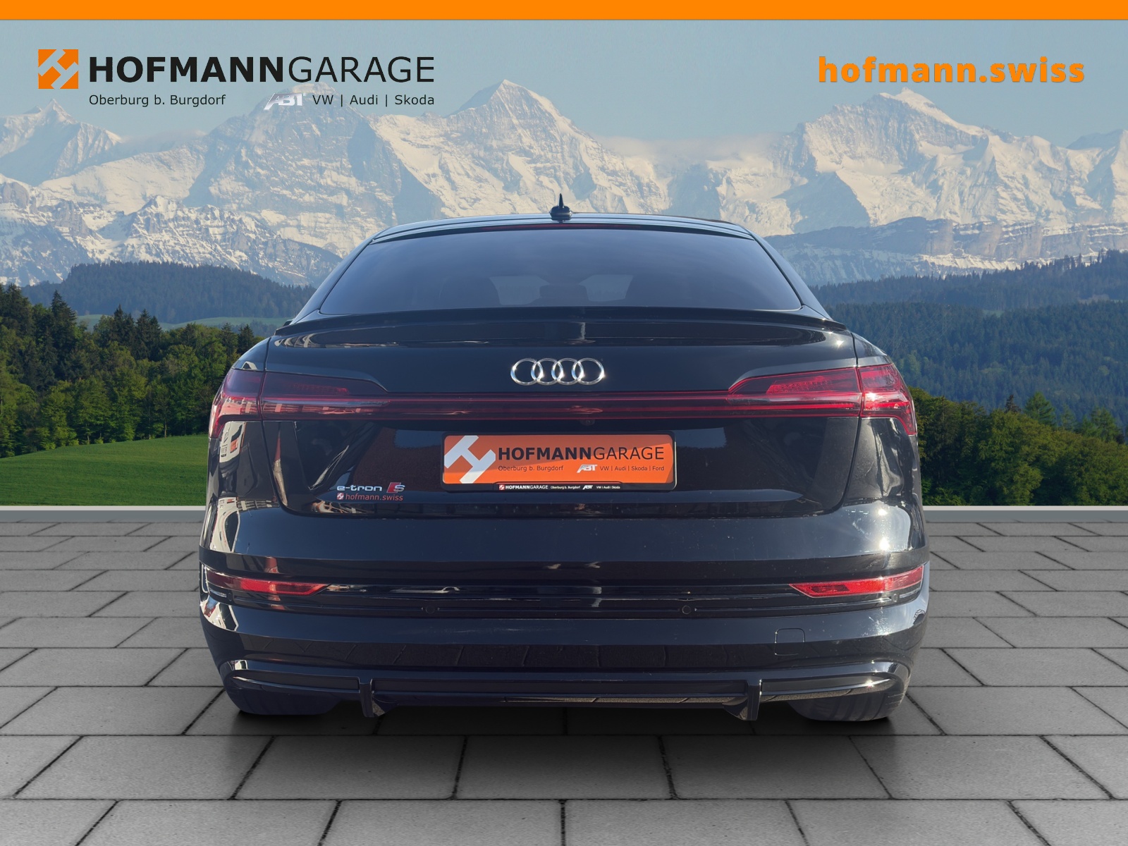 AUDI e-tron S Sportback quattro-showroom-element-1