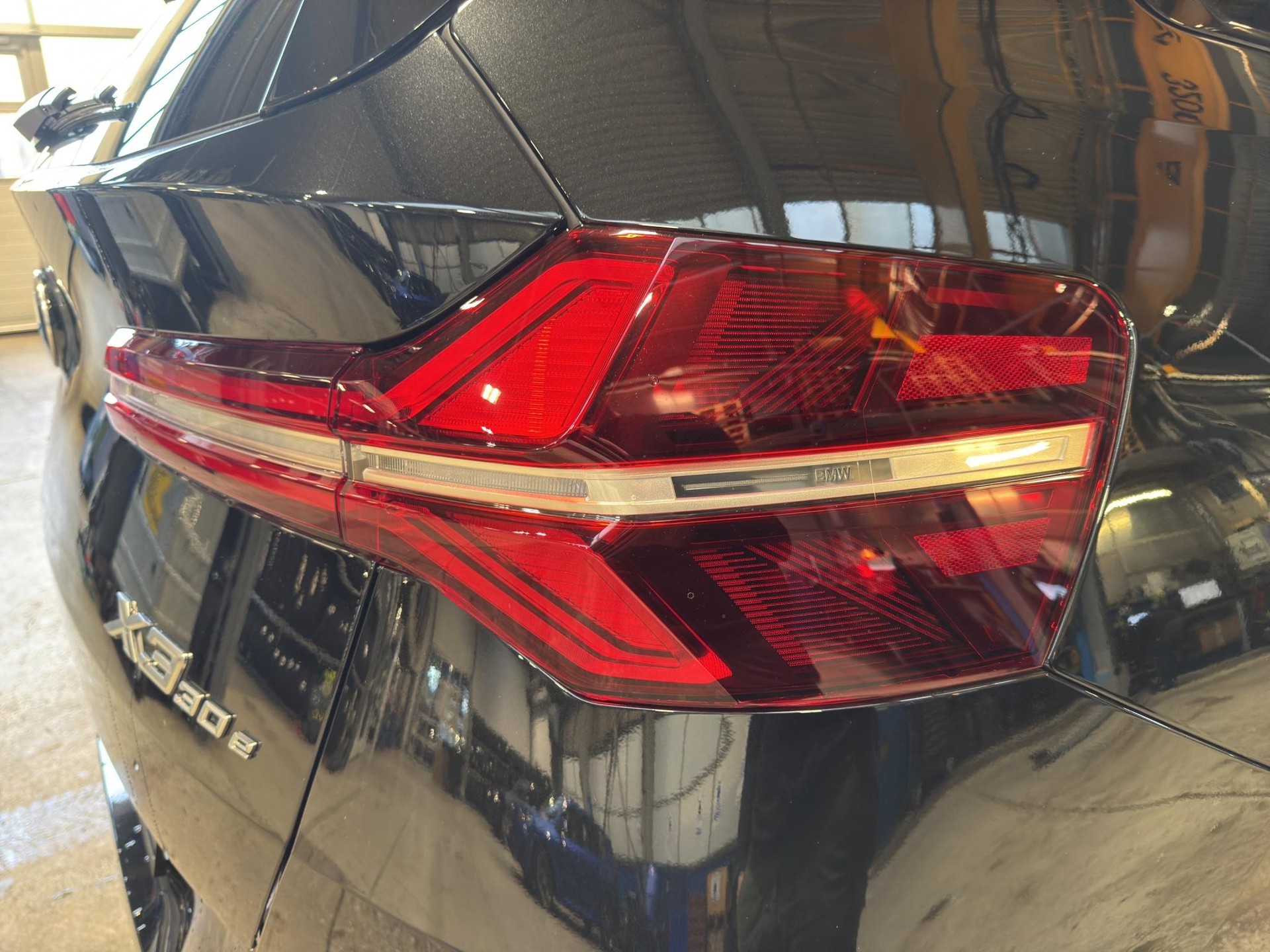 BMW X3 30e xDrive-image-6