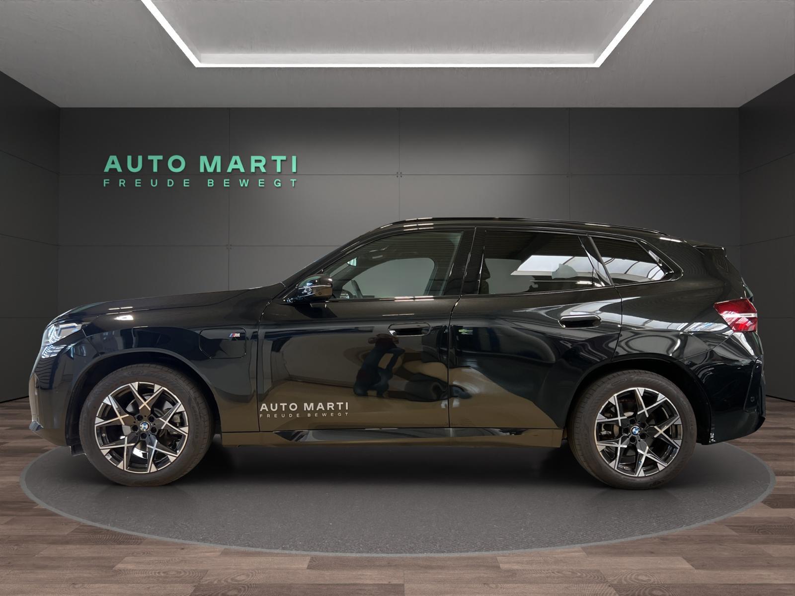 BMW X3 30e xDrive-showroom-element-1