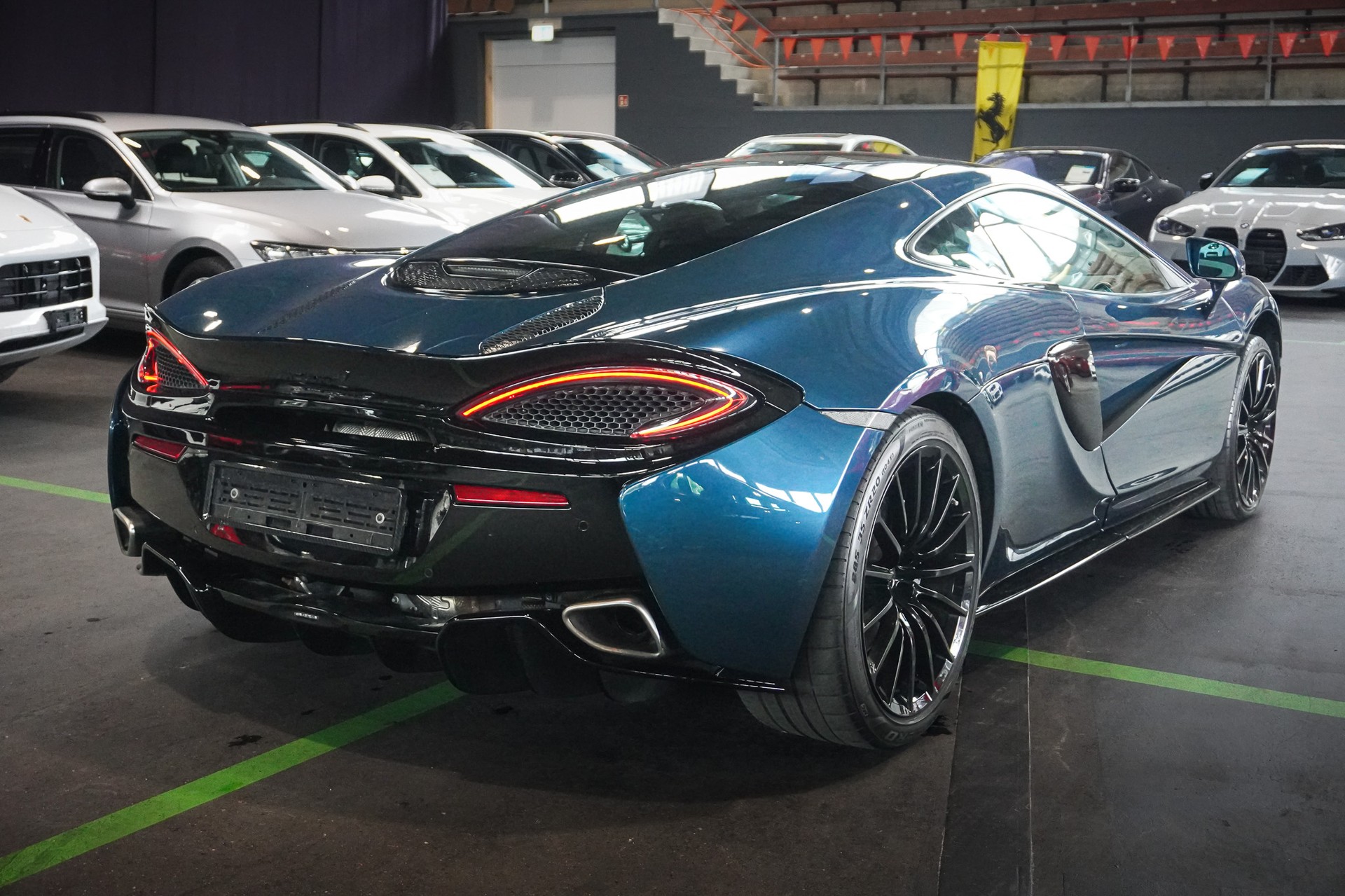 McLAREN 570GT Coupé 3.8 V8 SSG-image-4