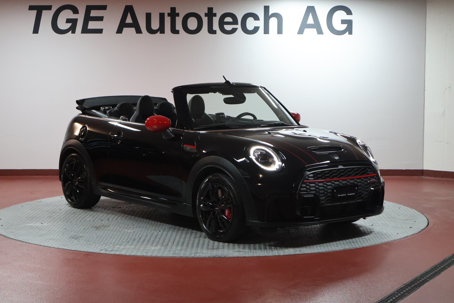 MINI Cooper John Cooper Works Cabriolet Steptronic-showroom-element-2
