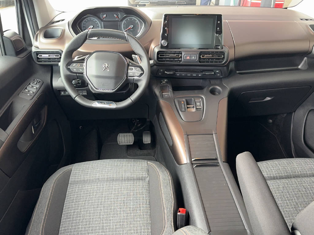 PEUGEOT Rifter 1.5 BlueHDi 130 GT-image-6