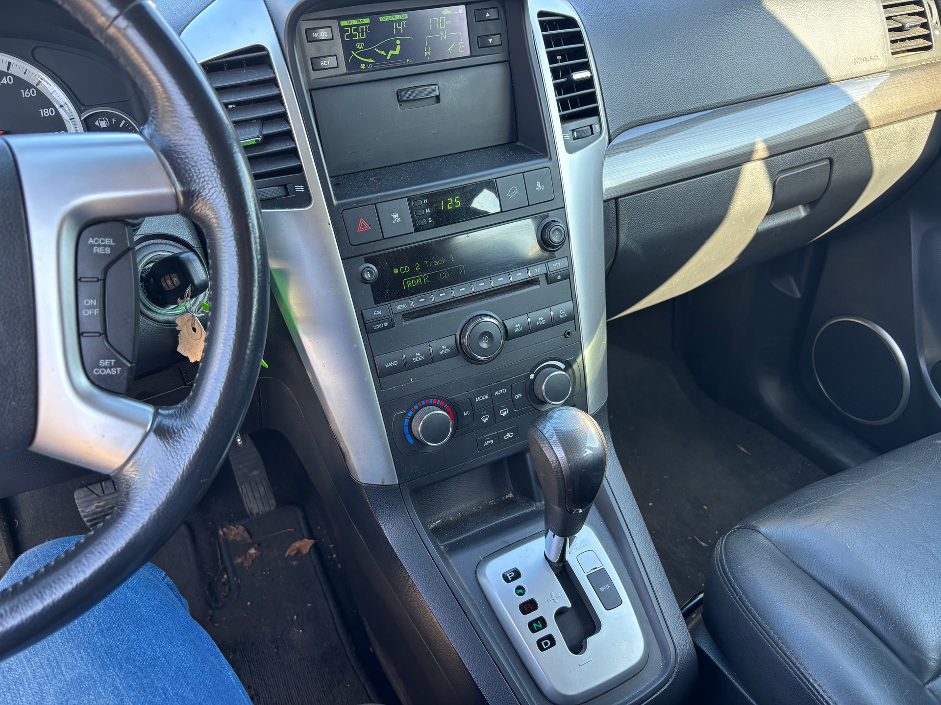 CHEVROLET Captiva 3.2 V6 LT Executive 4WD Automatic-image-9