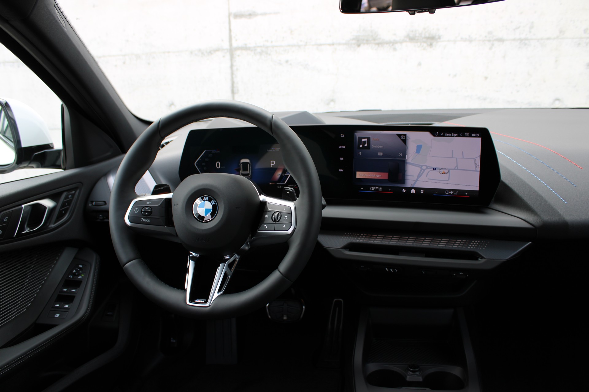BMW 120 M Sport Steptronic-image-13