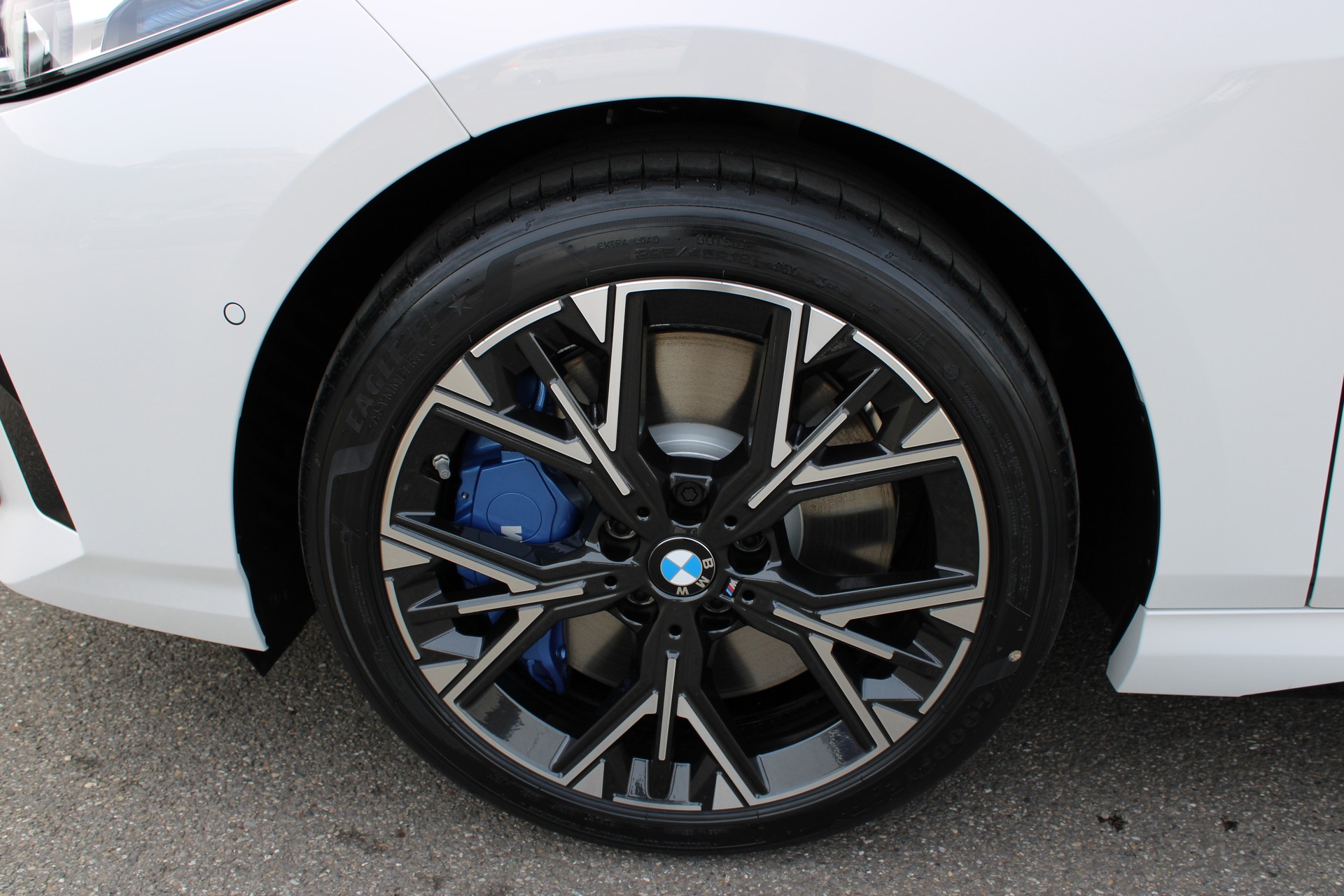 BMW 120 M Sport Steptronic-image-7