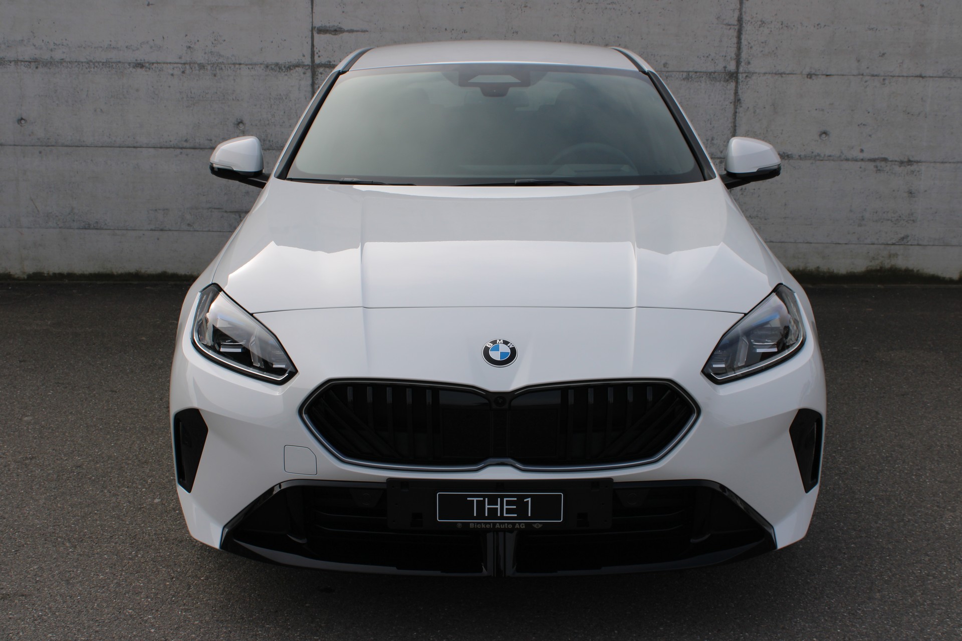 BMW 120 M Sport Steptronic-showroom-element-1