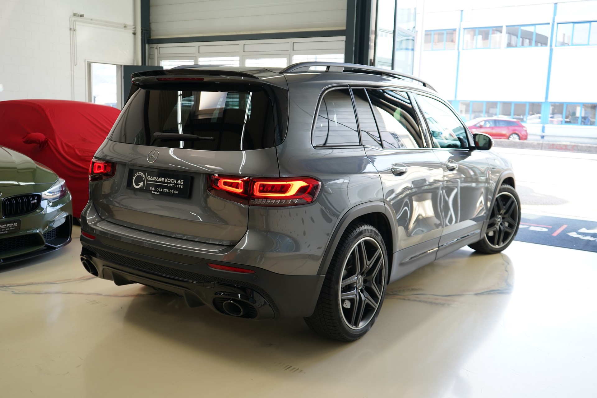 MERCEDES-BENZ GLB 35 AMG 4Matic 8G-Tronic-image-7